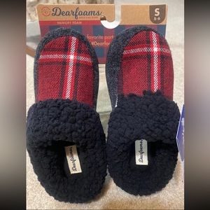 Dearfoam house shoes